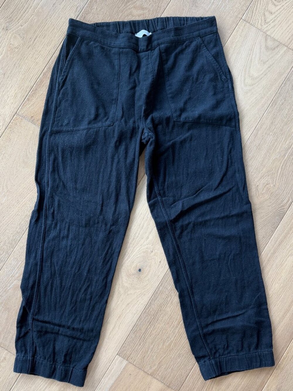 black flannel casual pants